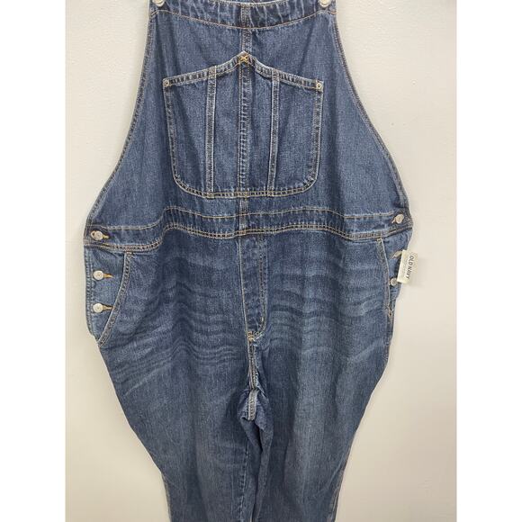 NWT Old Navy Women’s Plus Size 26 Denim Overalls Medium Wash Adjustable Straps - Picture 11 of 16